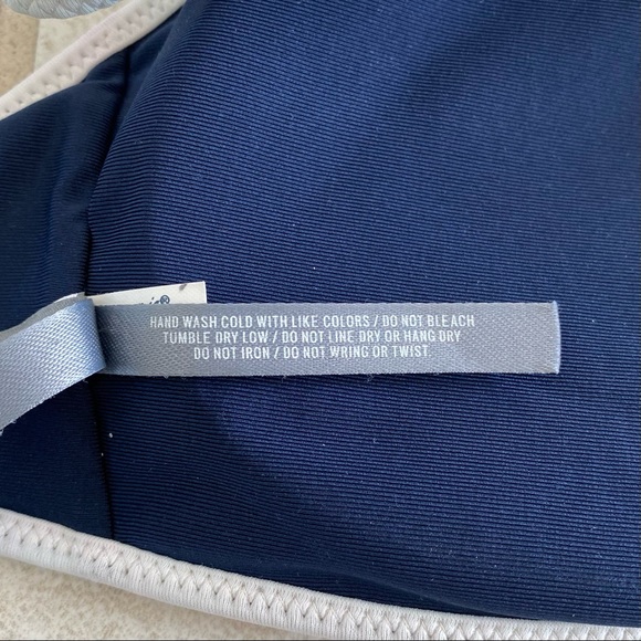 AERIE Bikini Top A9 - Picture 6 of 9